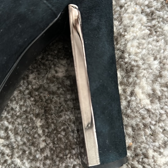 Guess high heel boots suede 9.5 - Picture 5 of 5